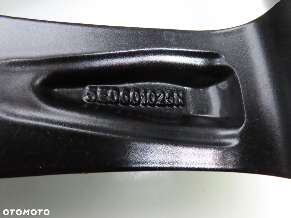 Alufelgi 17'' Skoda Octavia Superb 5x112 6J ET48 5E0601025N - 3