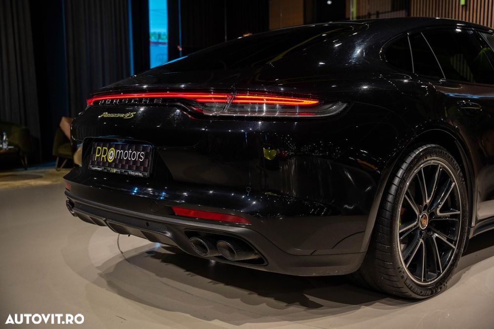 Porsche Panamera - 20