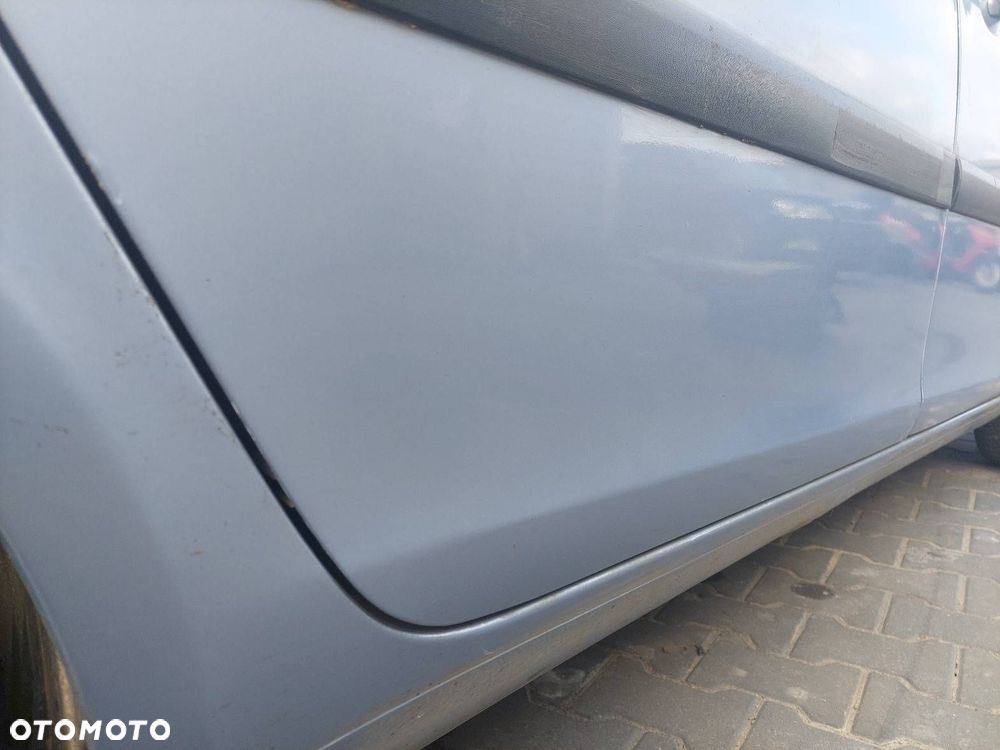 DRZWI KOMPLETNE PRAWY TYŁ SKODA ROOMSTER I LF5Y 06-10r - 3