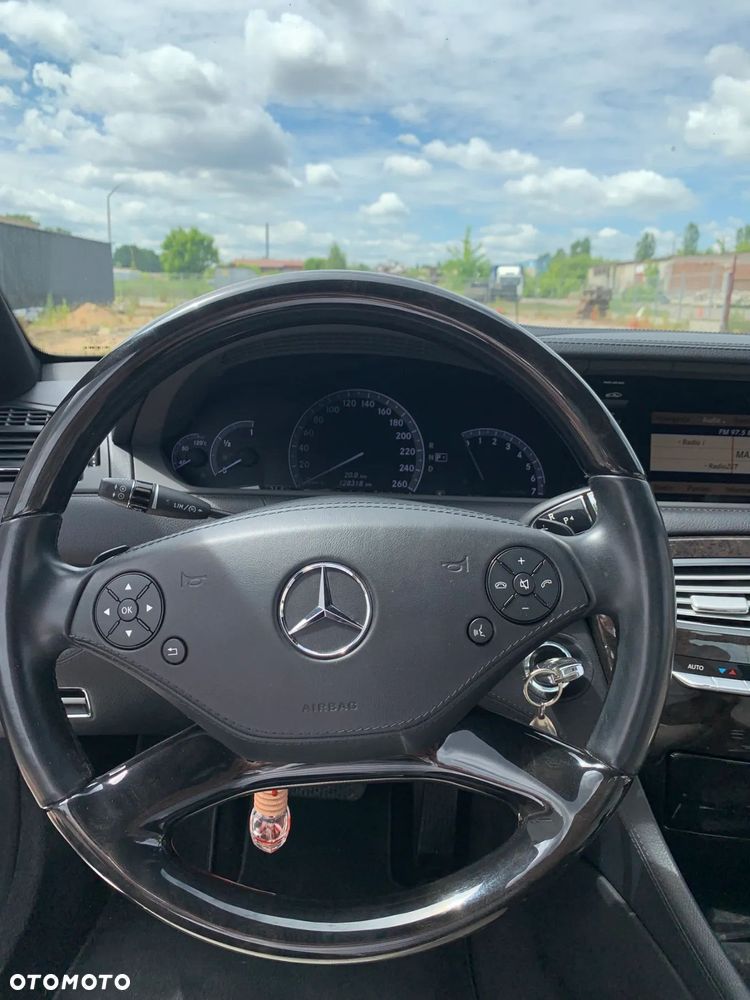 Mercedes-Benz CL 500 BlueEff - 12
