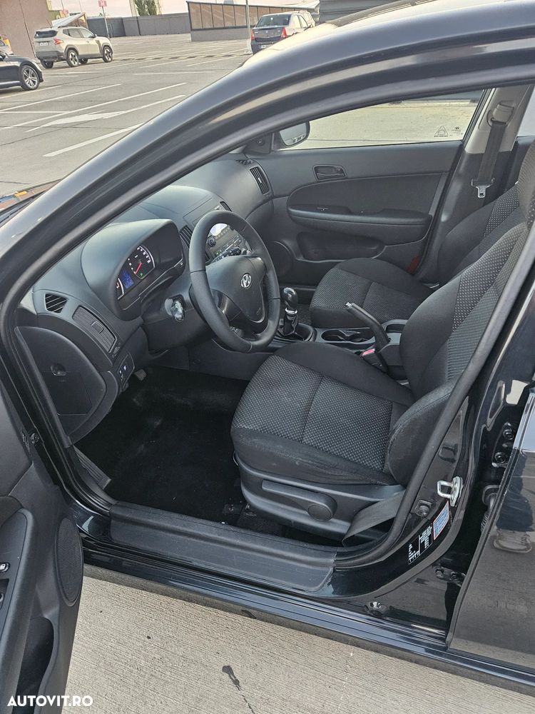 Hyundai i30 1.6 CRDI GL VM Comfort - 7