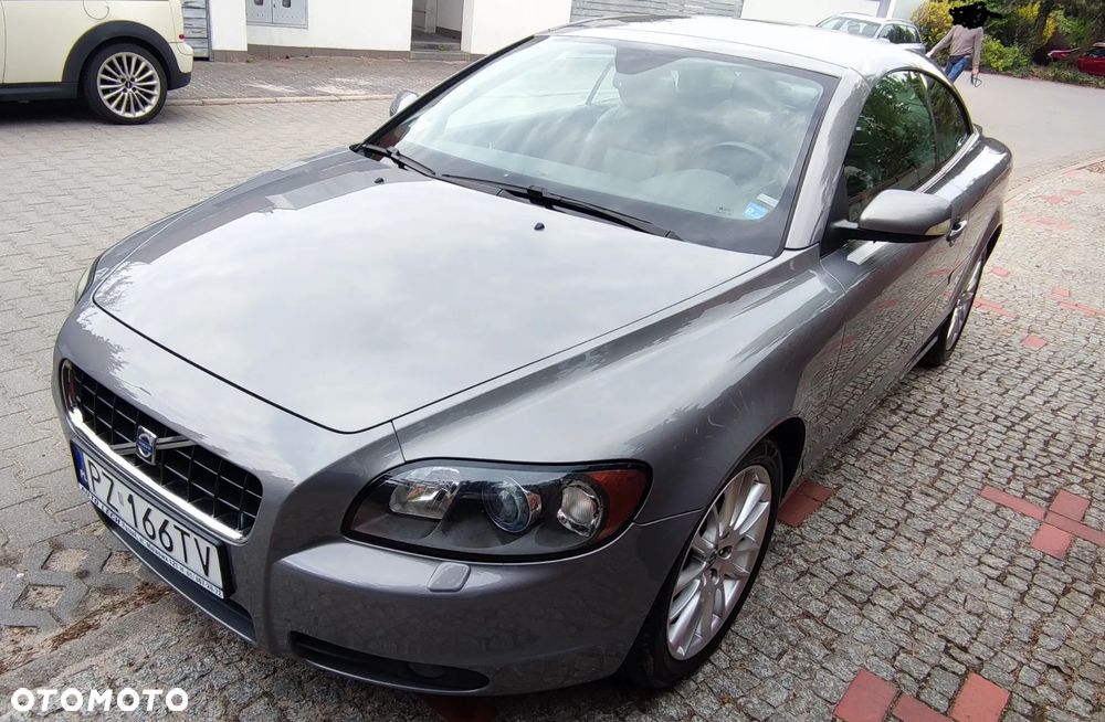 Volvo C70 2.4 - 8