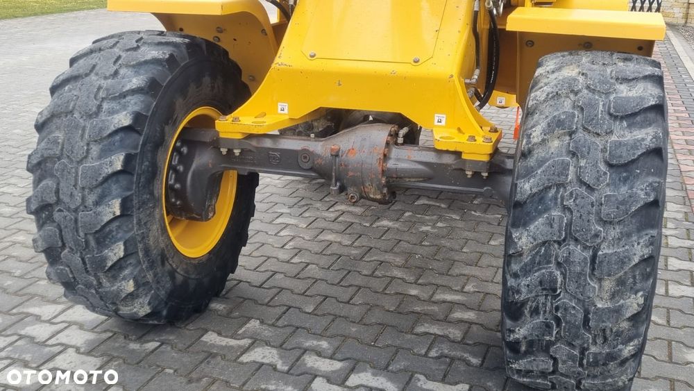 Volvo L30G/Maszyna sprowadzona/ 4749h/ - 22