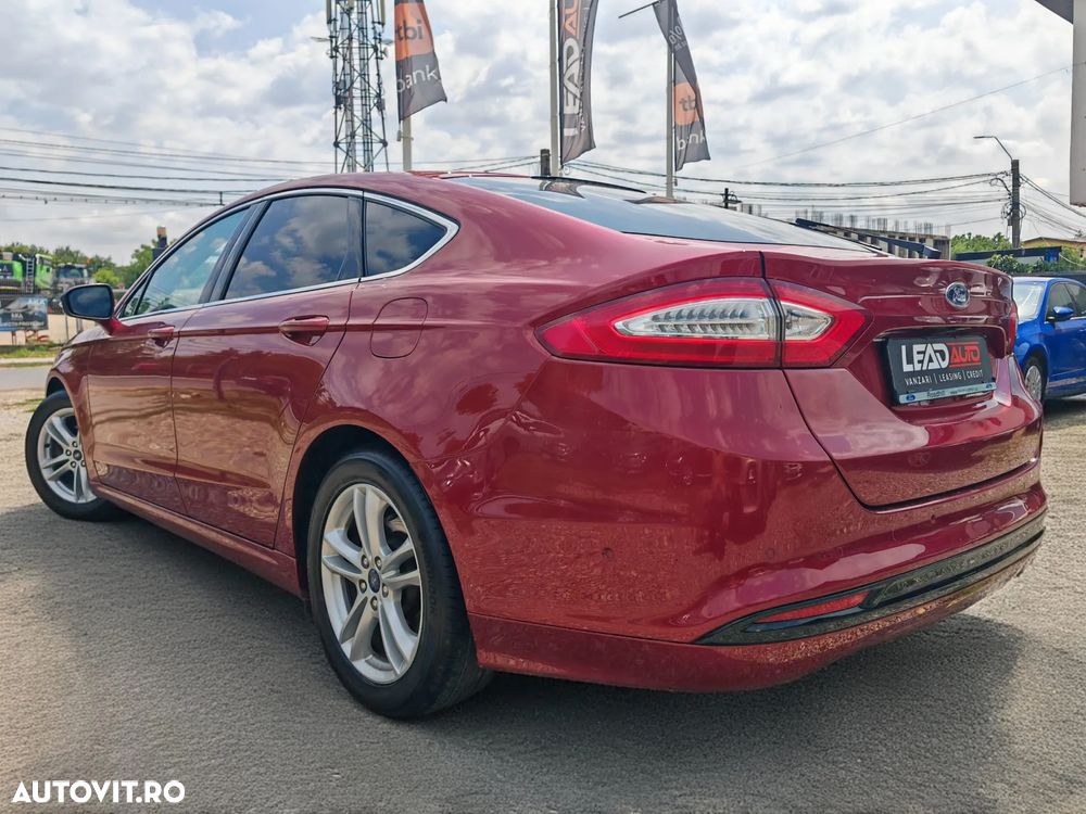 Ford Mondeo 2.0 TDCi Powershift Titanium - 4