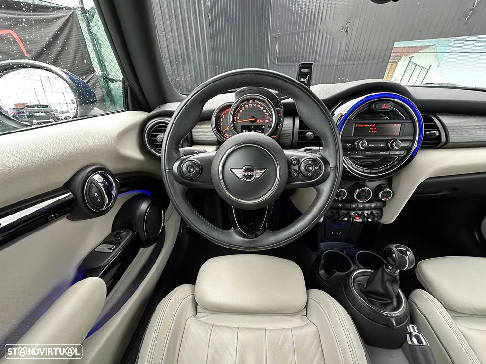 MINI 3 Portas Cooper D - 17