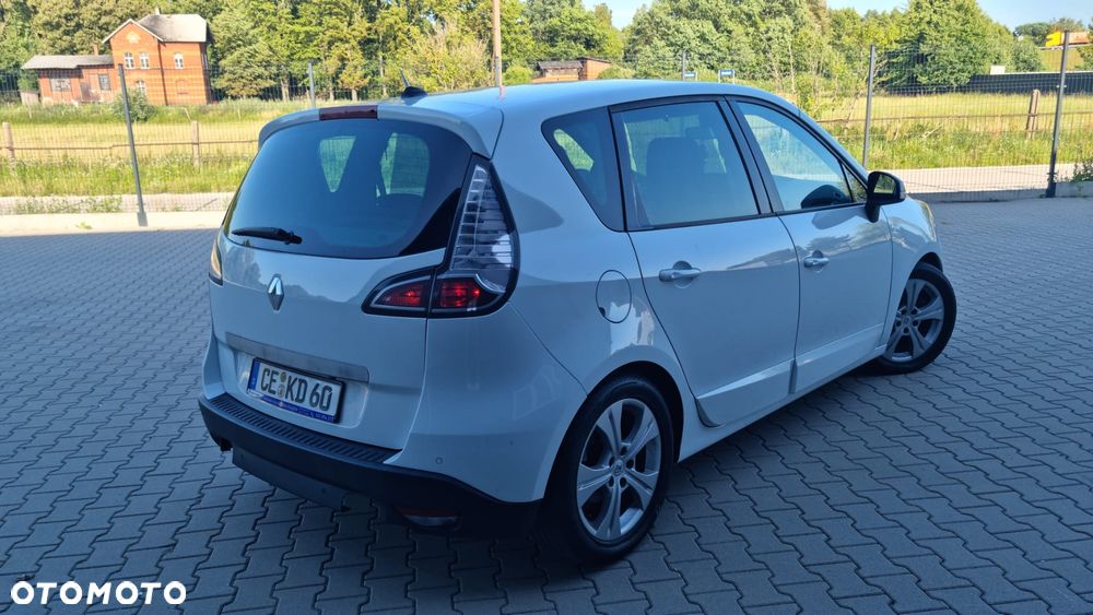 Renault Scenic dCi 160 Bose Edition - 4