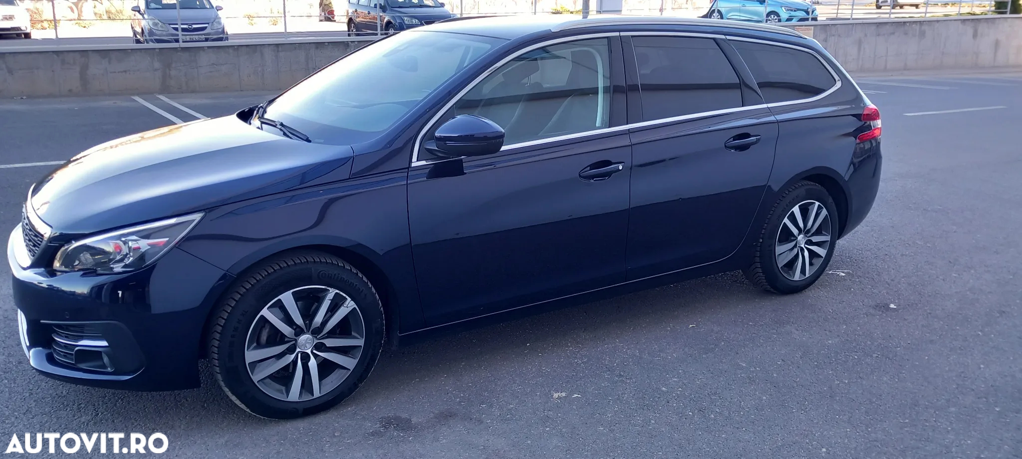 Peugeot 308 BlueHDi 130 EAT8 Allure Pack - 24