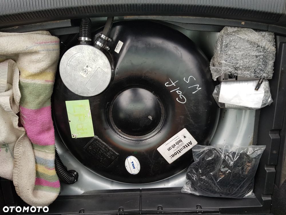Volkswagen Golf 1.4 TSI Team - 16