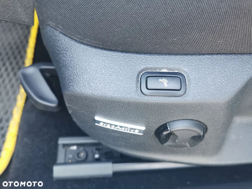 Volkswagen Golf Variant 1.5 TSI BMT Evo Comfortline - 14