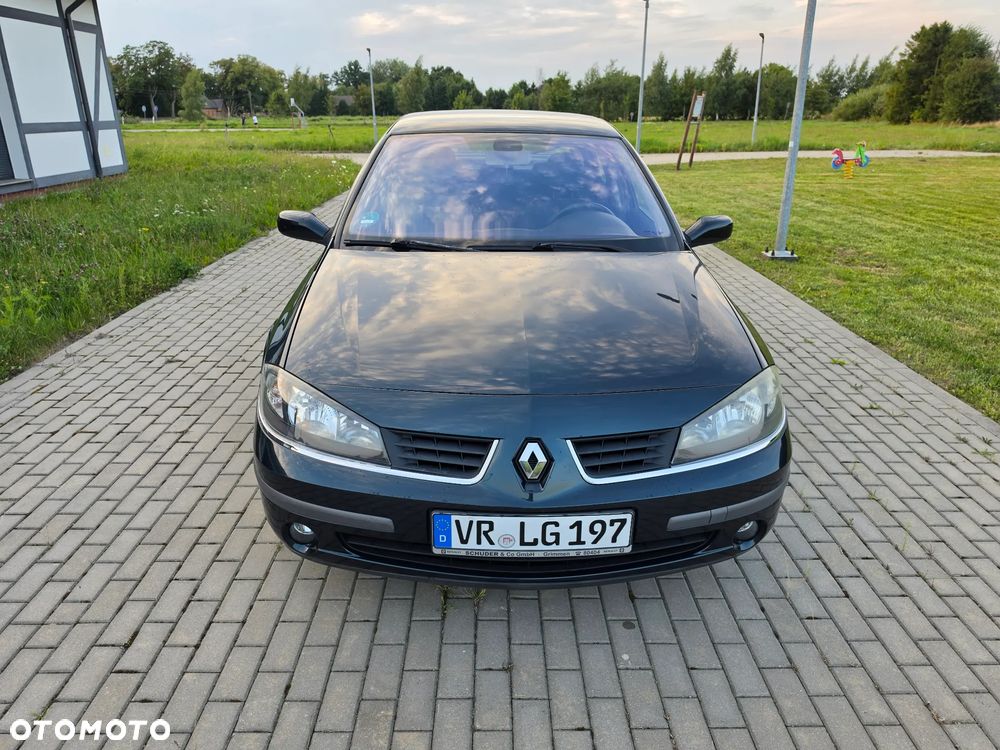 Renault Laguna 1.6 16V 110 Expression - 8