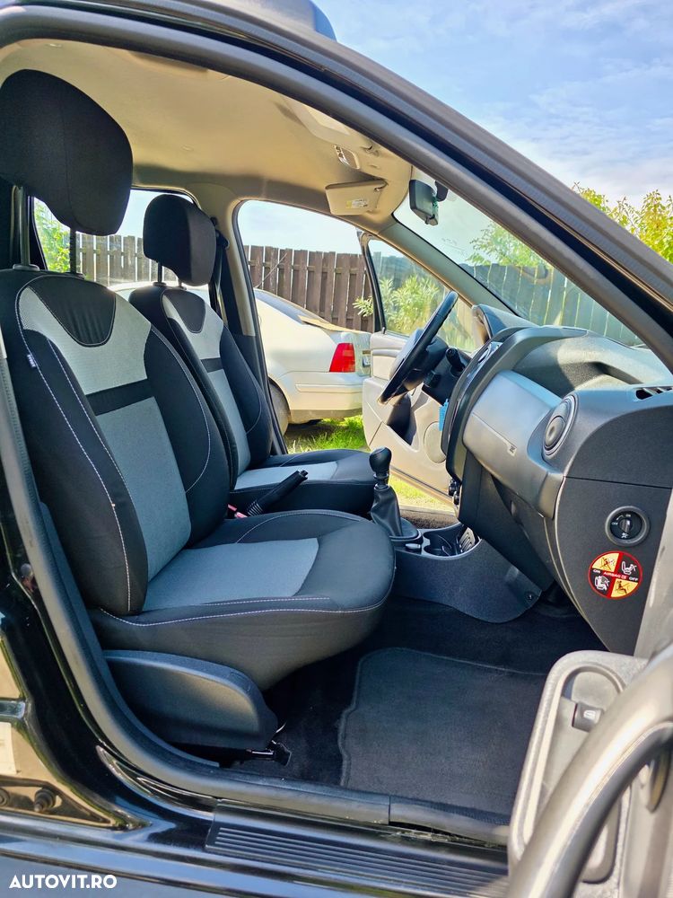 Dacia Duster 1.5 dCi 4x2 Laureate - 13