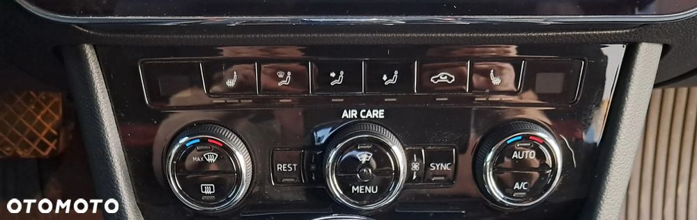 Skoda Superb 1.8 TSI Ambition DSG - 19