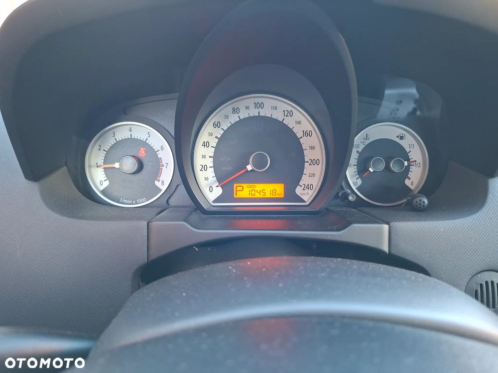 Kia Ceed - 12