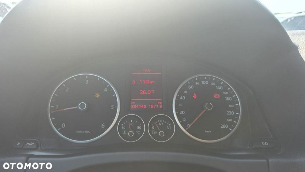 Volkswagen Tiguan - 11