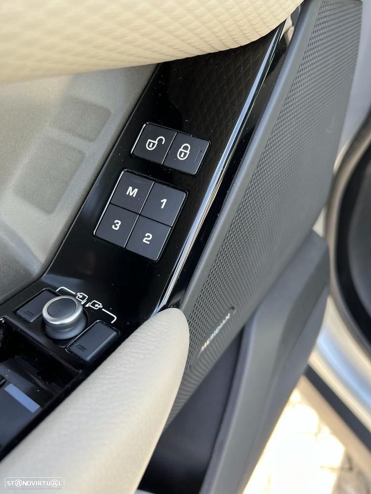 Land Rover Range Rover Velar 2.0 D - 16