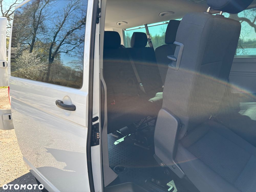 Volkswagen Caravelle 2.0 TDI L2 Trendline - 4