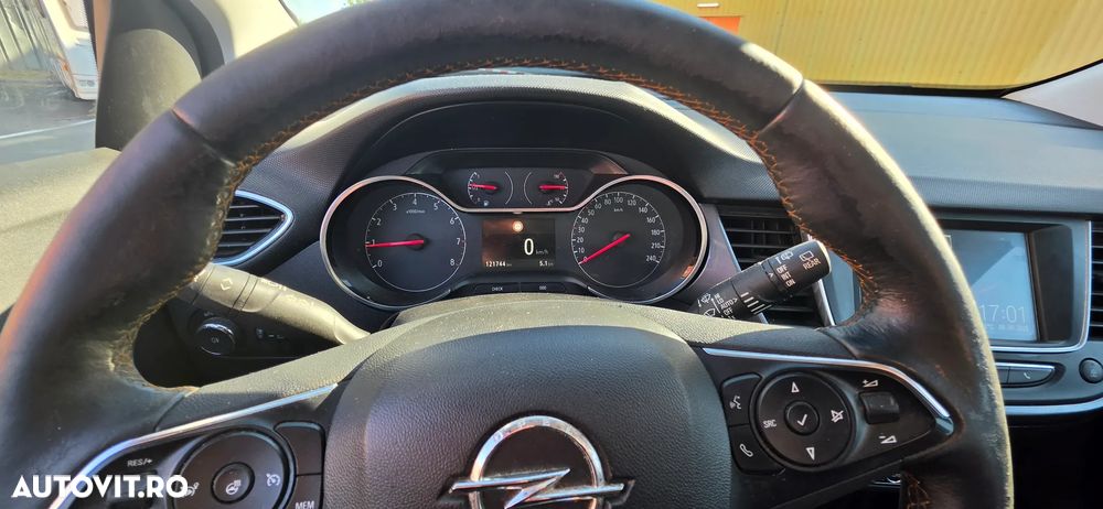 Opel Crossland - 15