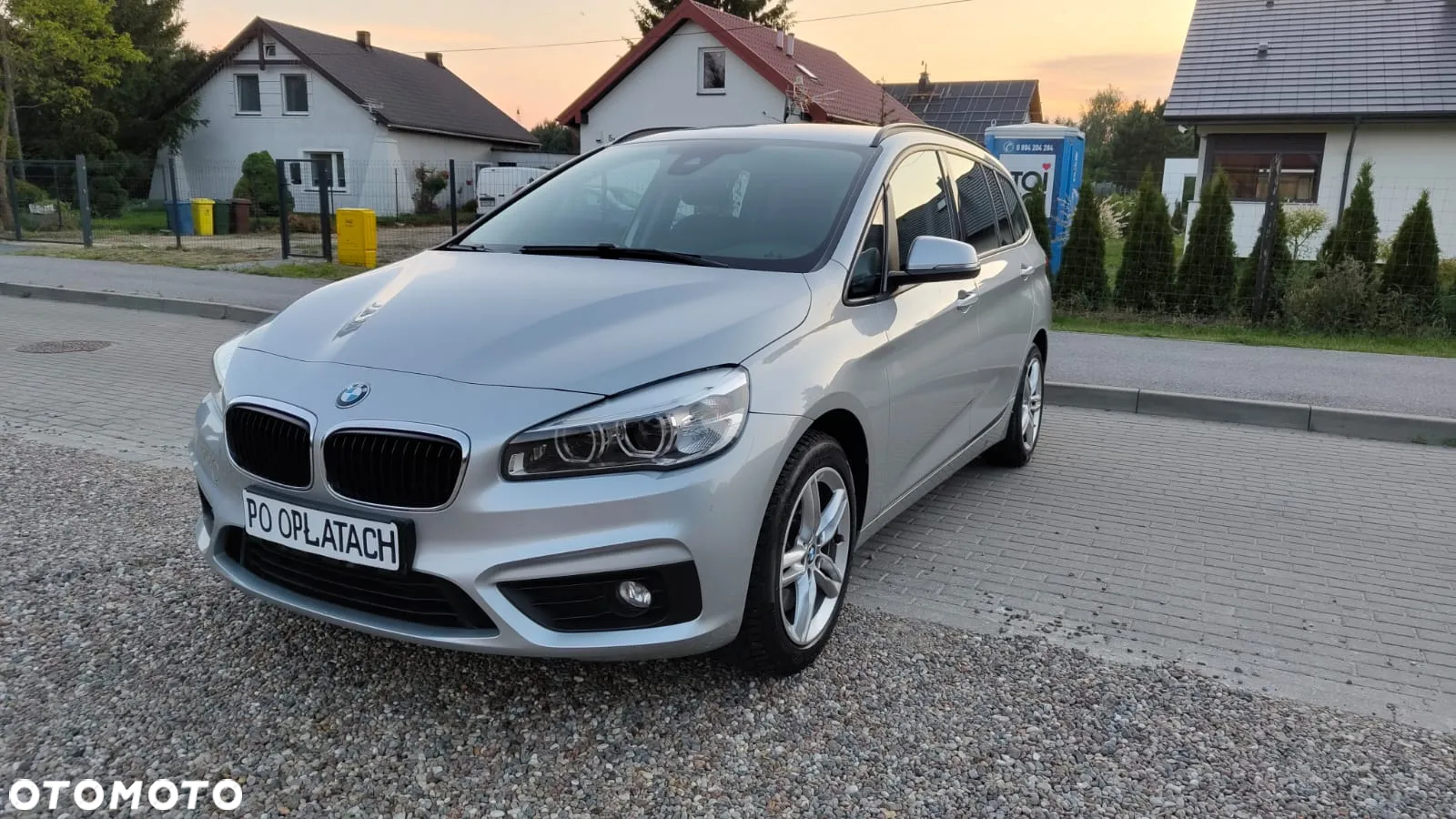 BMW Seria 2 220d Active Tourer M Sport - 4