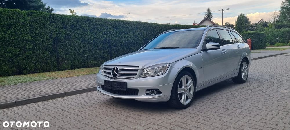 Mercedes-Benz Klasa C 200 Avantgarde Edition - 3