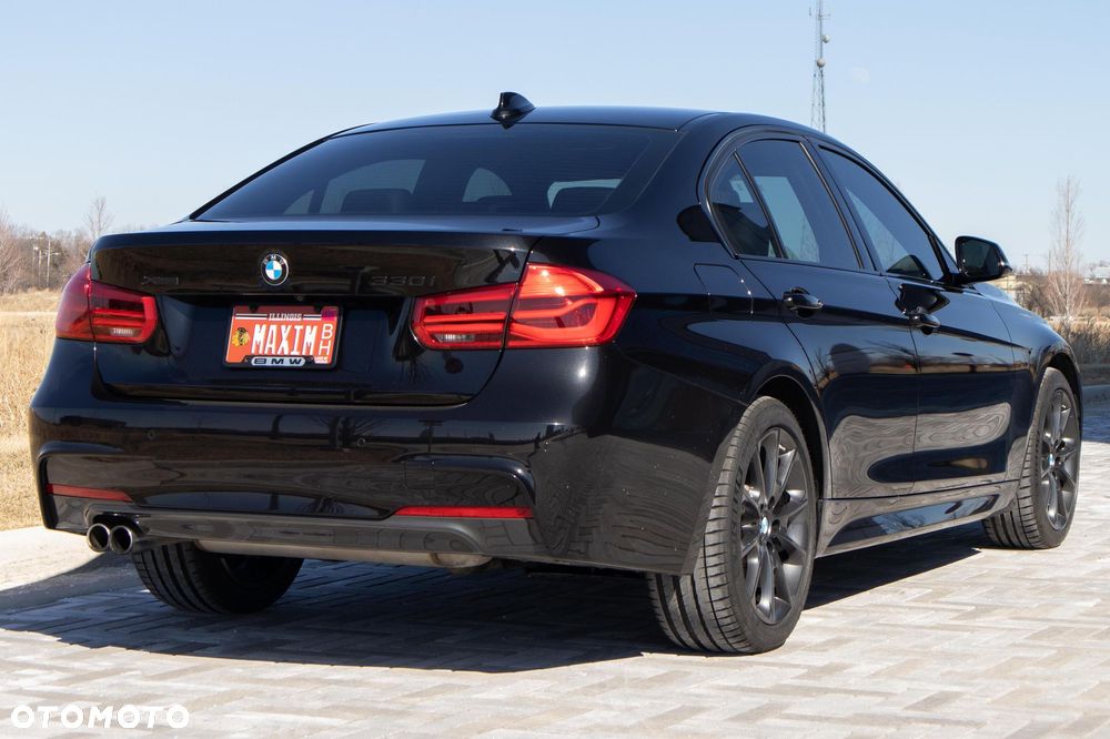 BMW Seria 3 330i Sport Line sport - 3