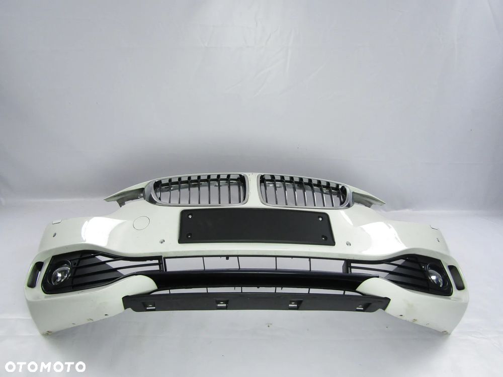 Zderzak przedni BMW 4 F32 / F34 / F36 14 - 18 Sprysk. / Pdc-4 Lakier 300 - 3