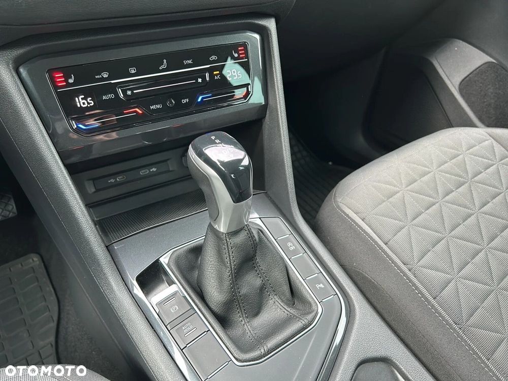Volkswagen Tiguan 1.5 TSI EVO Life DSG - 27