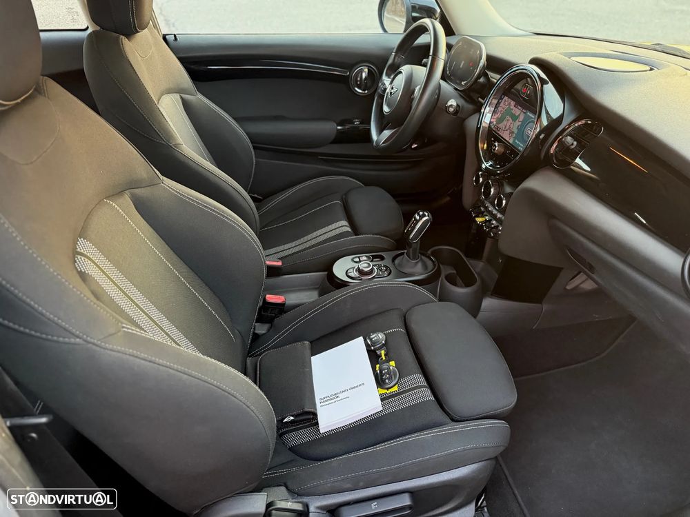 MINI 3 Portas Cooper SE Premium Essential - 7