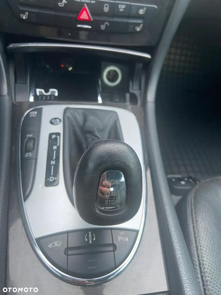 Mercedes-Benz Klasa E 500 7G-TRONIC Avantgarde - 18