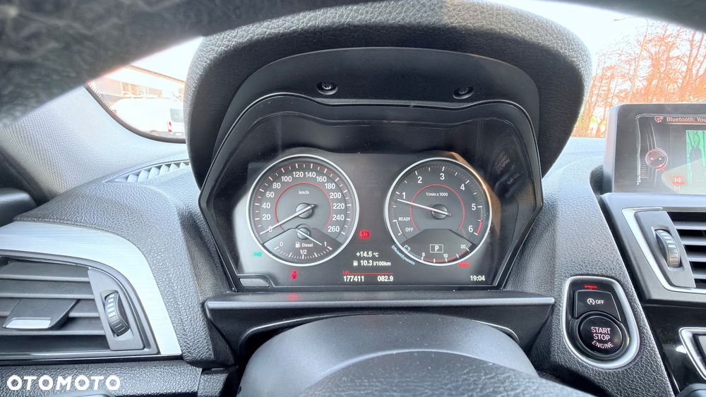 BMW Seria 1 118d Sport Line - 24