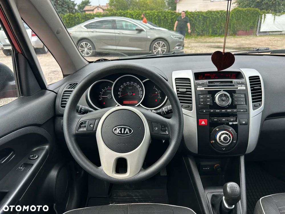Kia Venga - 20