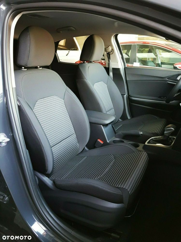 Kia XCeed 1.6 T-GDI M DCT - 25