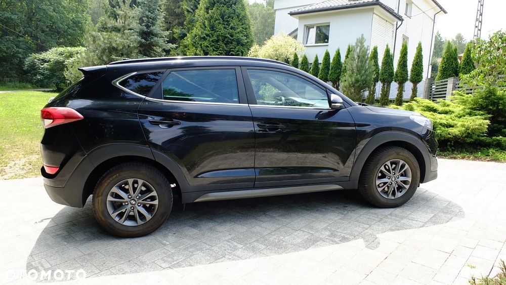 Hyundai Tucson 1.7 CRDI BlueDrive Style 2WD - 8