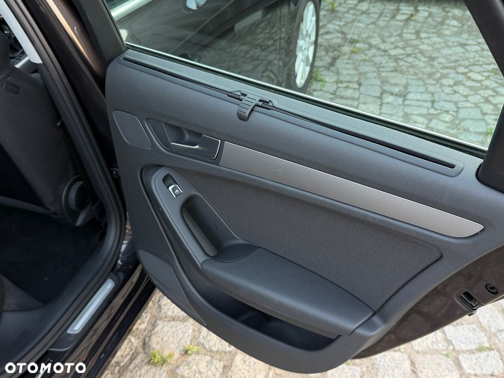 Audi A4 Limousine 1.8 TFSI Ambition - 25