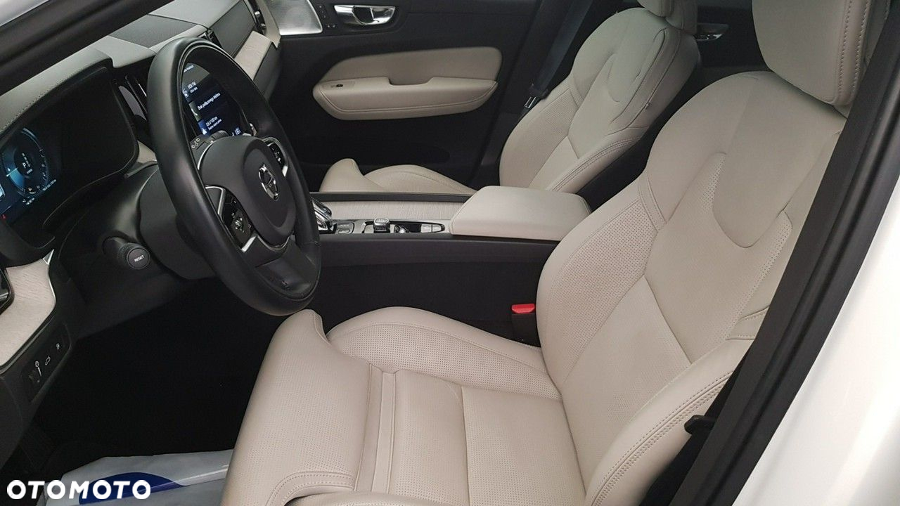 Volvo XC 60 - 19