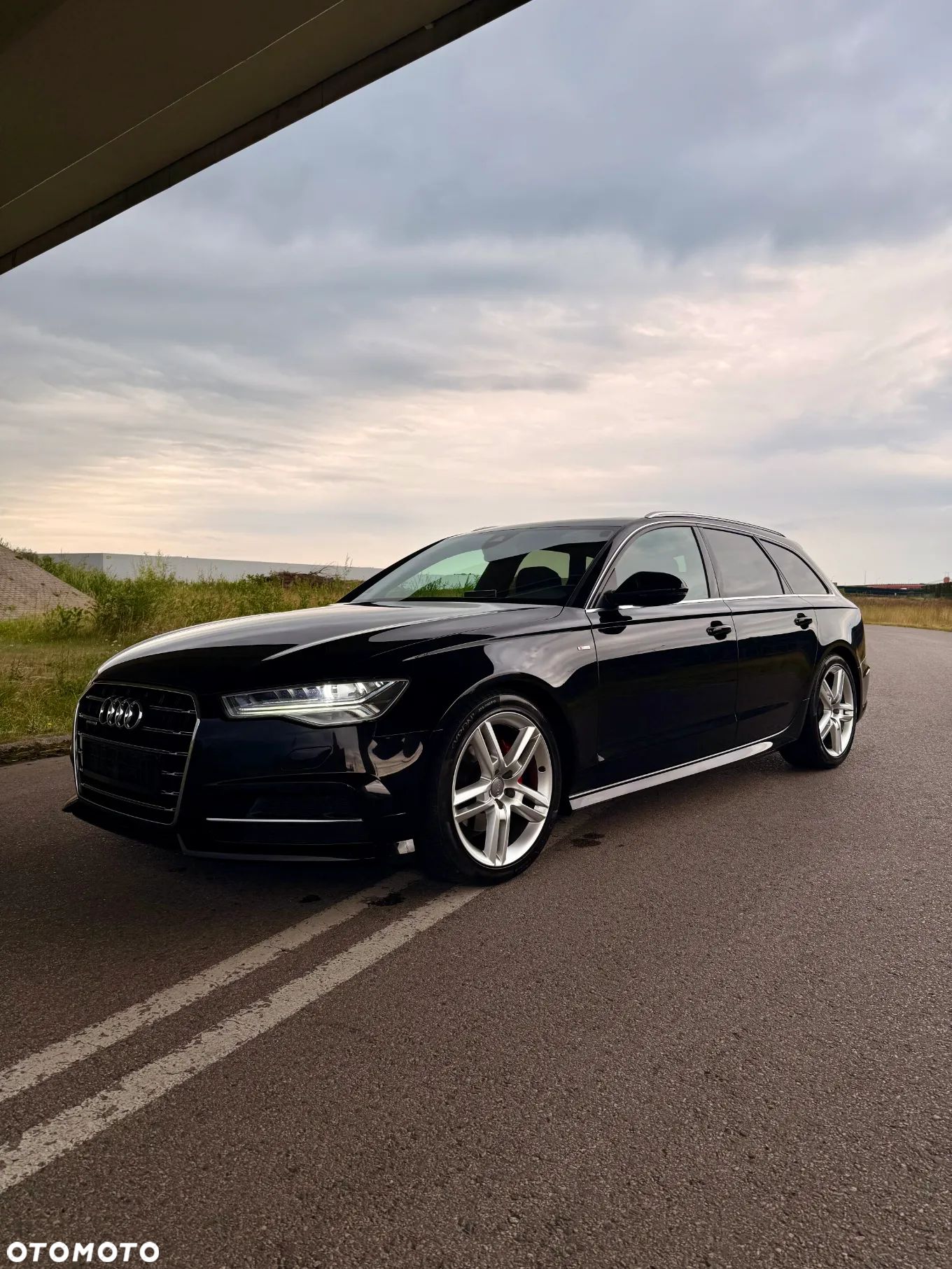 Audi A6 Avant 2.0 TDI quattro S tronic - 1