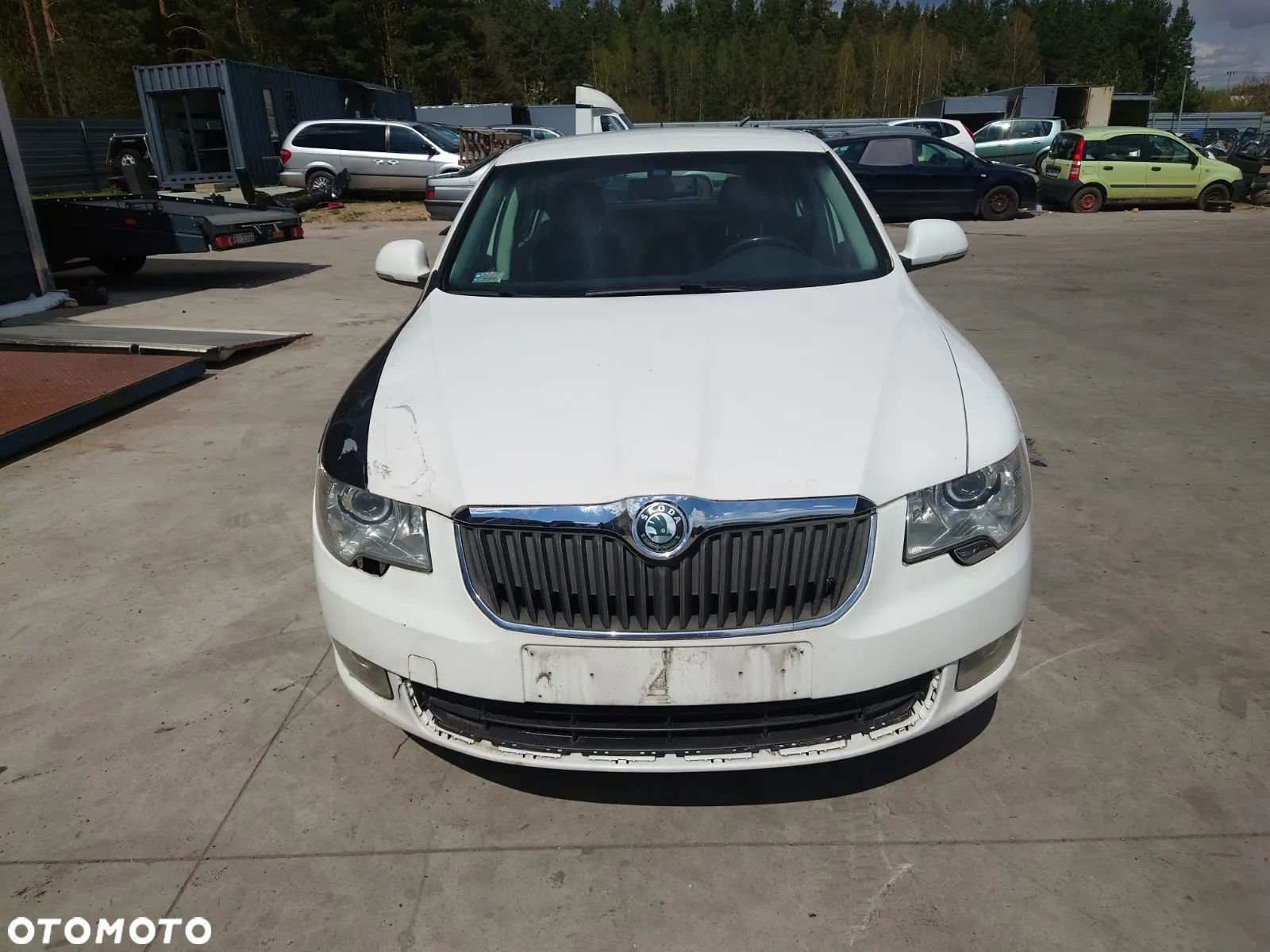 Skoda Superb 2011 R 3,6 V6 191 KW NA CZĘŚCI - 1