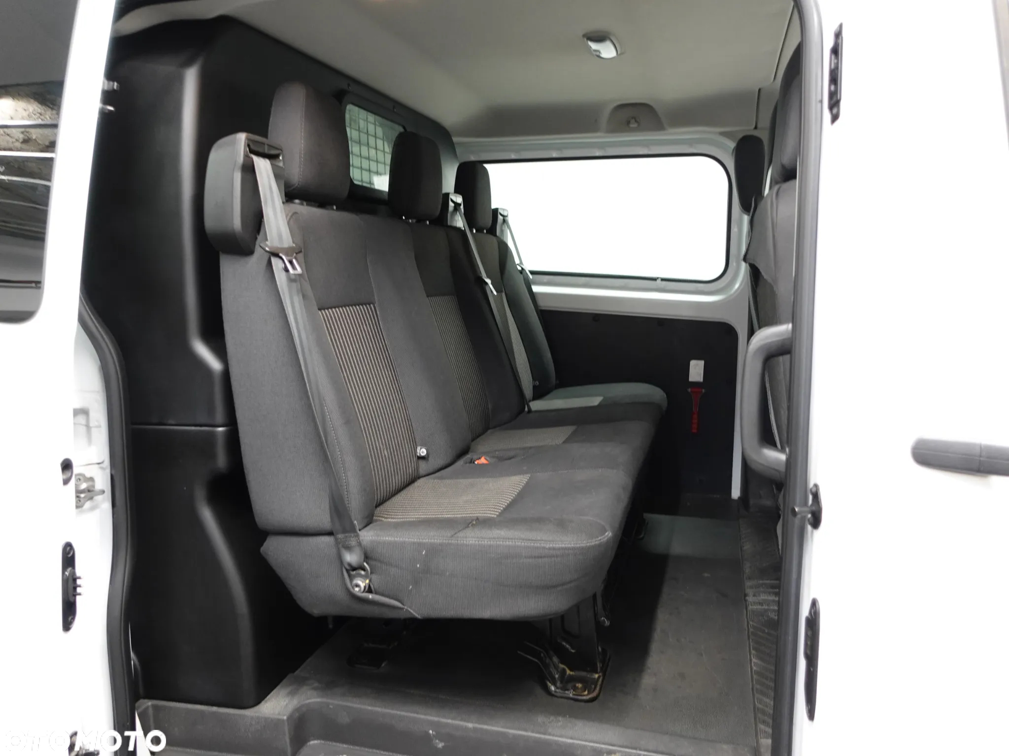 Ford Transit Custom - 29