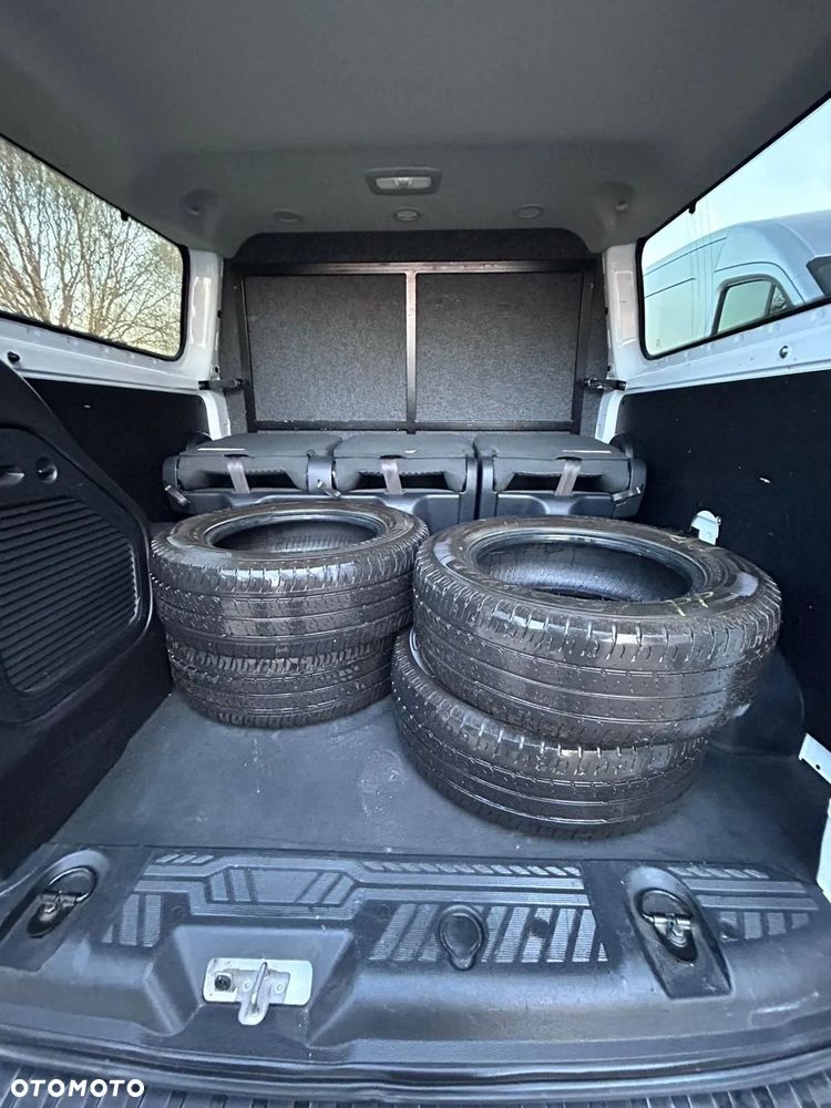 Ford Transit Custom Kombi-Van 320 L2H1 Trend - 16