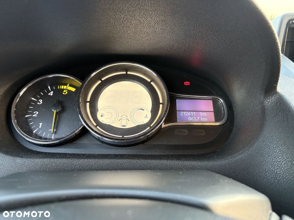 Renault Megane - 11