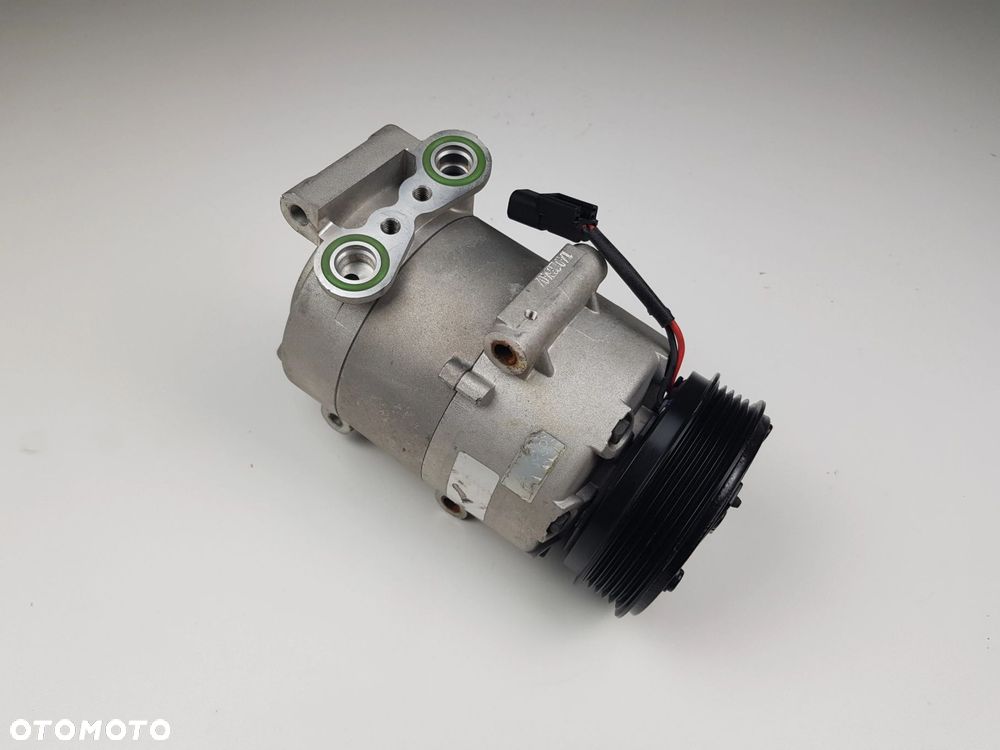 Kompresor Sprężarka klimatyzacji Ford Transit MK7 2.2TDCI 10401283402 - 2