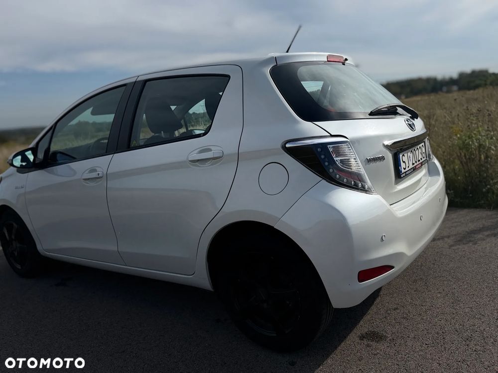 Toyota Yaris - 11