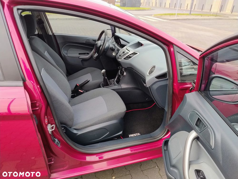 Ford Fiesta 1.4 TDCi Platinium X - 13