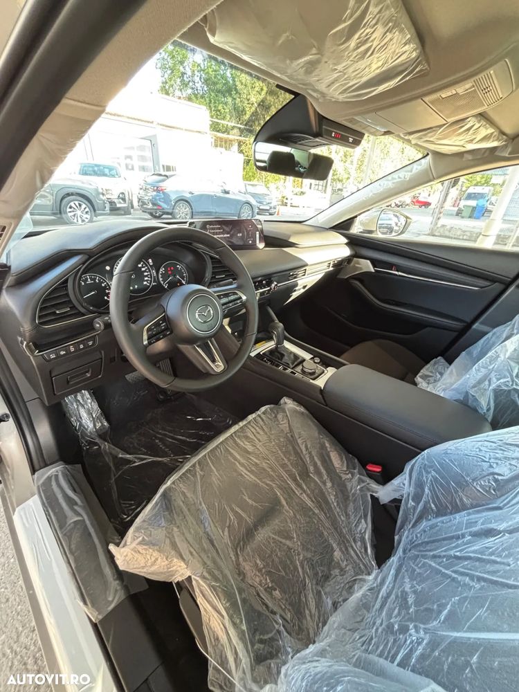 Mazda 3 e-Skyactiv X186 AT MHEV Exclusive-Line - 14