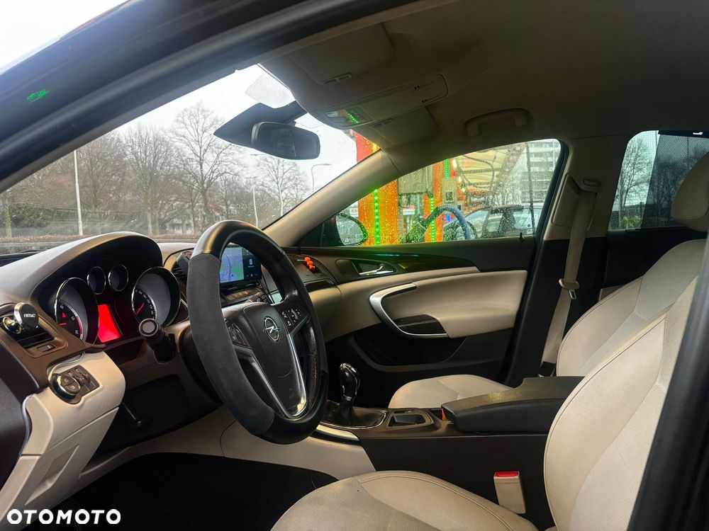 Opel Insignia 2.0 CDTI Cosmo - 13