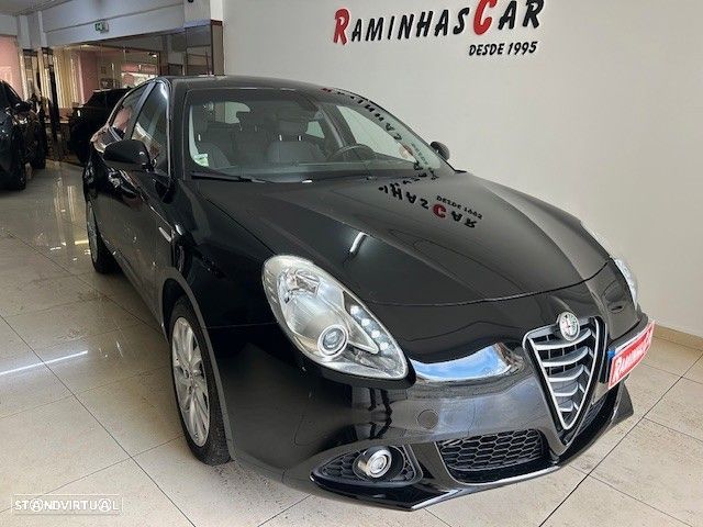 Alfa Romeo Giulietta 1.6 JTDM Distinctive - 1