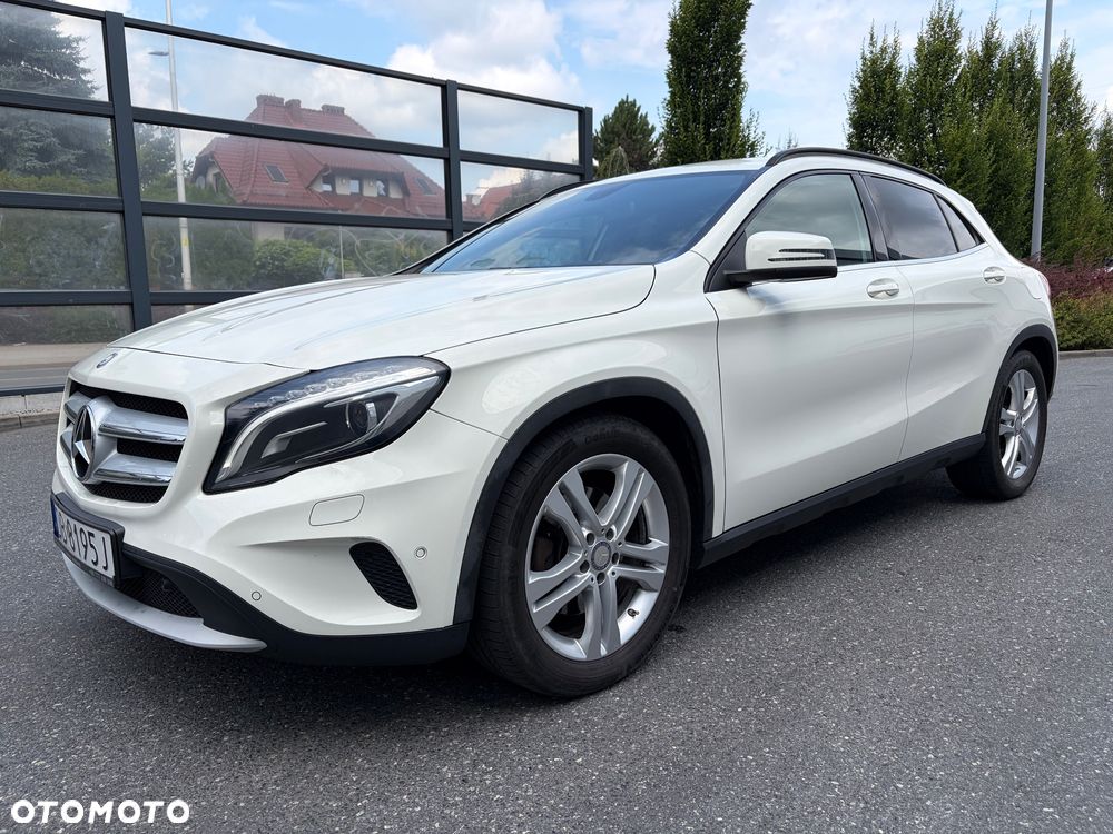 Mercedes-Benz GLA 250 4-Matic - 6