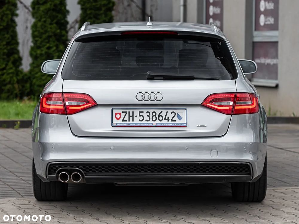 Audi A4 Avant 2.0 TDI DPF clean diesel quattro S tronic S line Sportpaket - 11