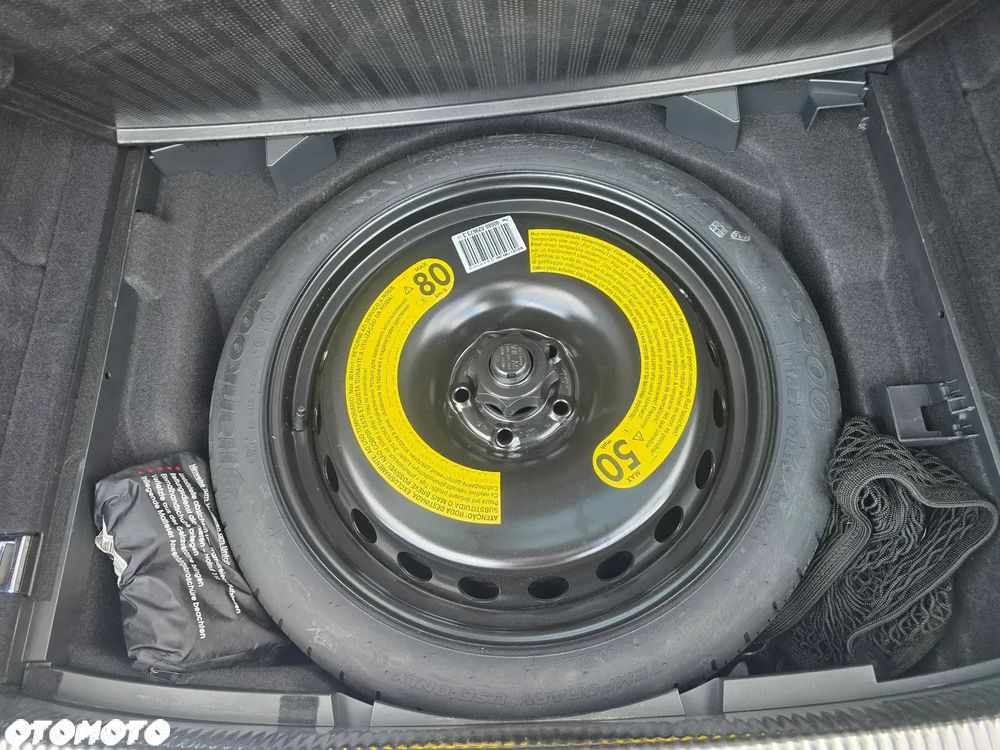 Audi A4 Avant 2.0 TDI S tronic - 23