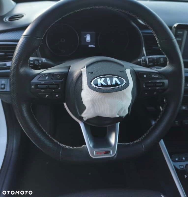 Kia Rio 1.0 T-GDI GT-Line DCT - 24