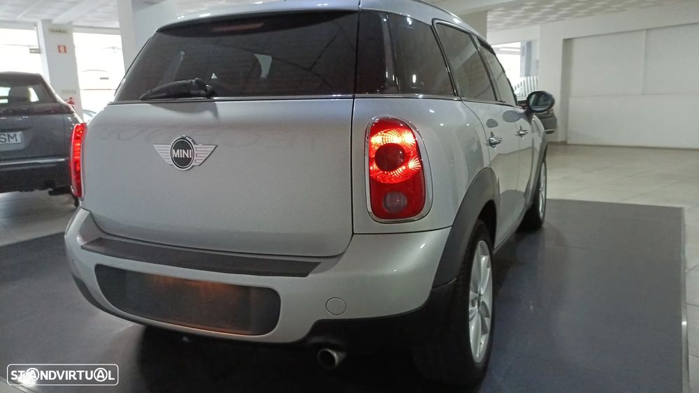 MINI Countryman Cooper Auto - 11